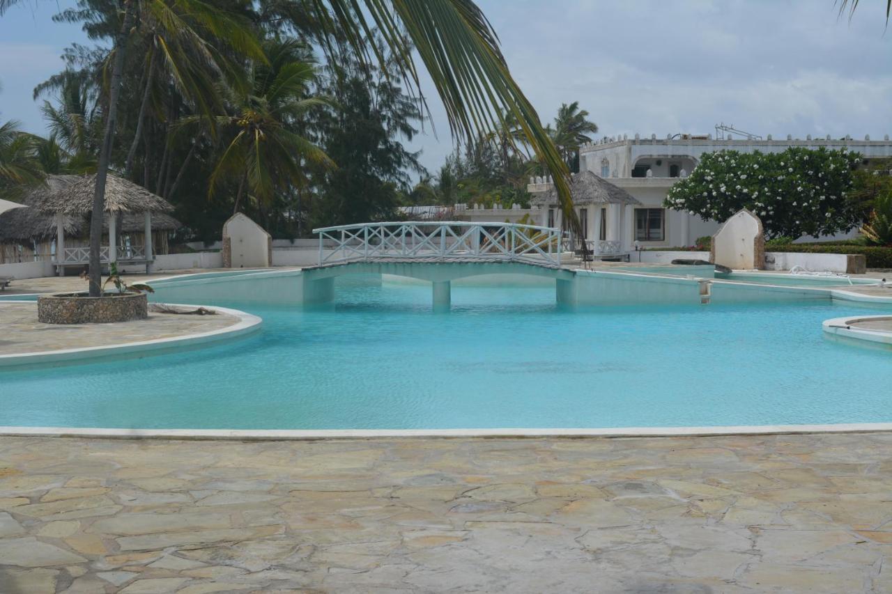 Twiga Beach & Spa Watamu Exterior foto